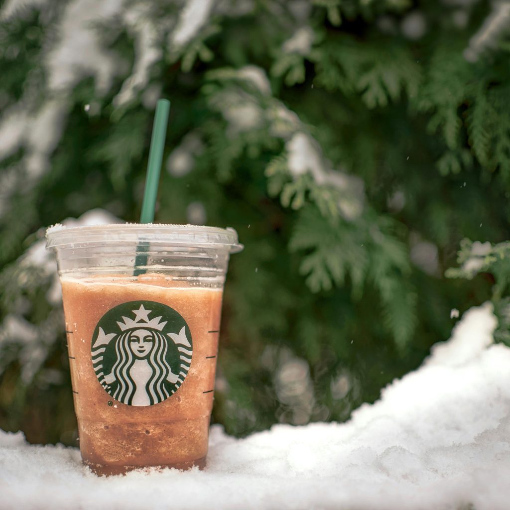 starbucks partner hours